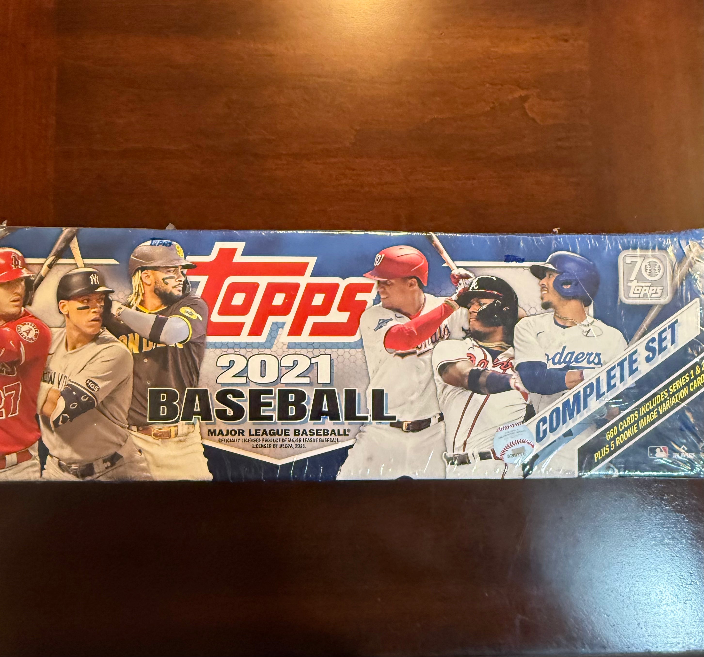2021 Topps Complete Factory Set (Mint) Blue