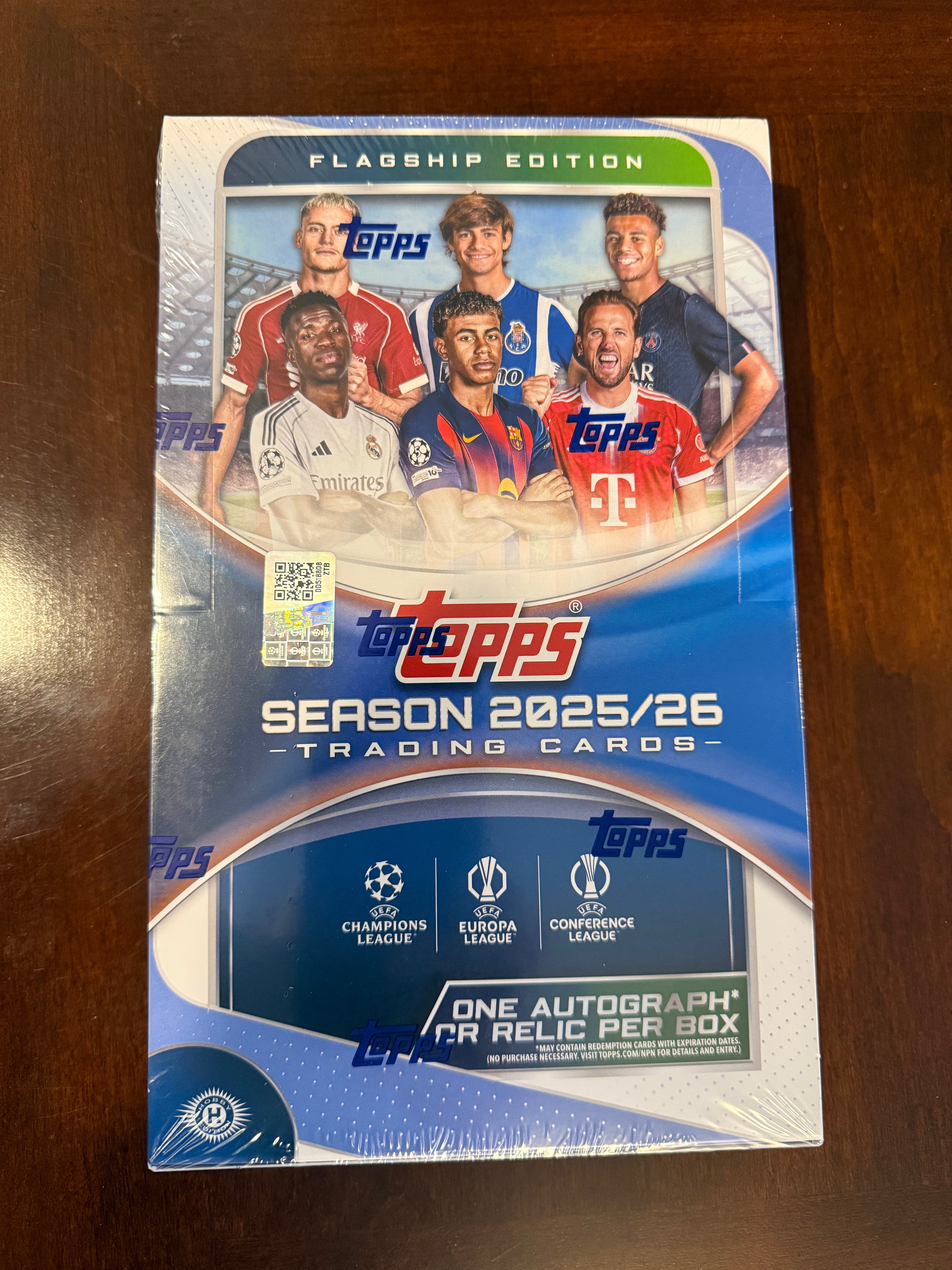2025-26 Topps Flagship UCC Hobby Box UEFA Club Competitions Soccer Brand (opened)