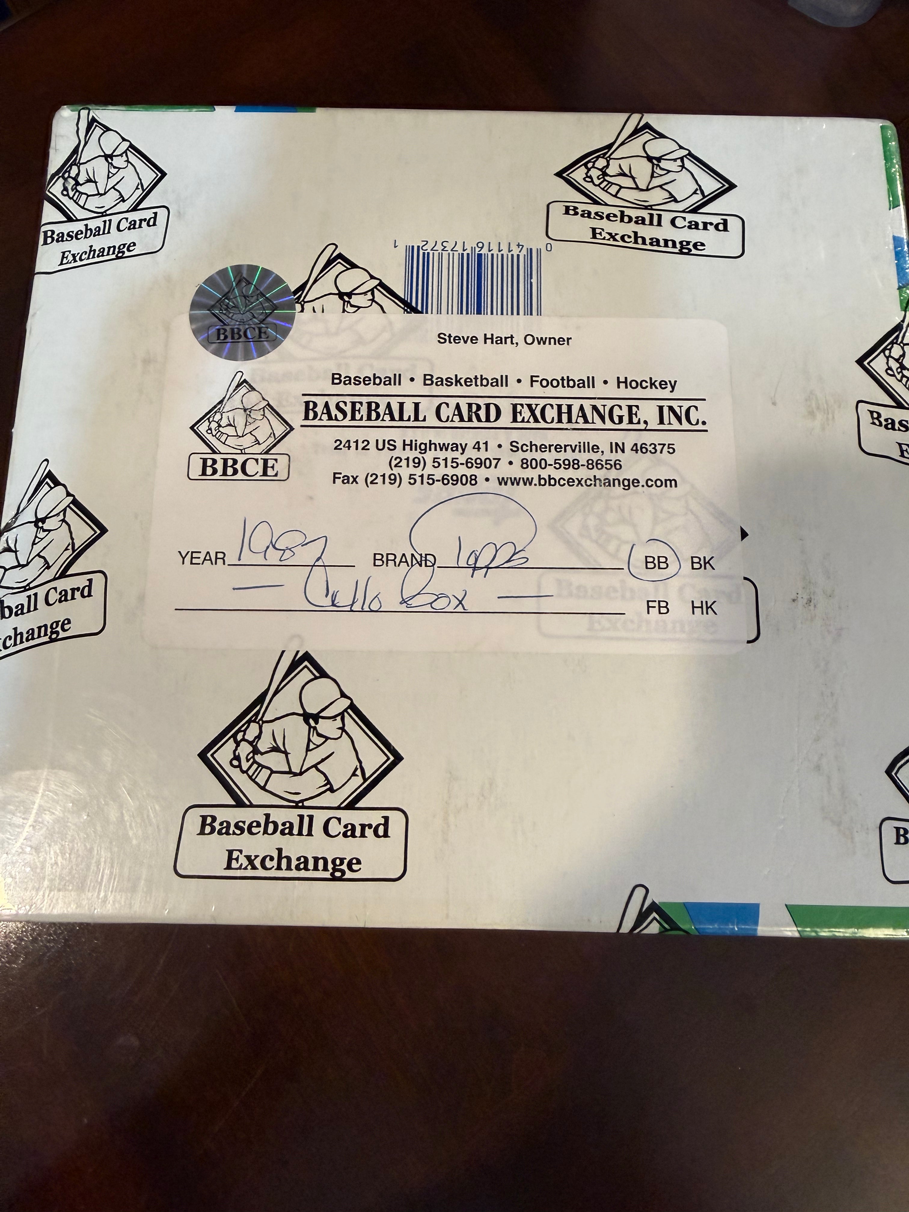 1987 Topps Baseball Cello Box (unopened) BBCE Authenticated