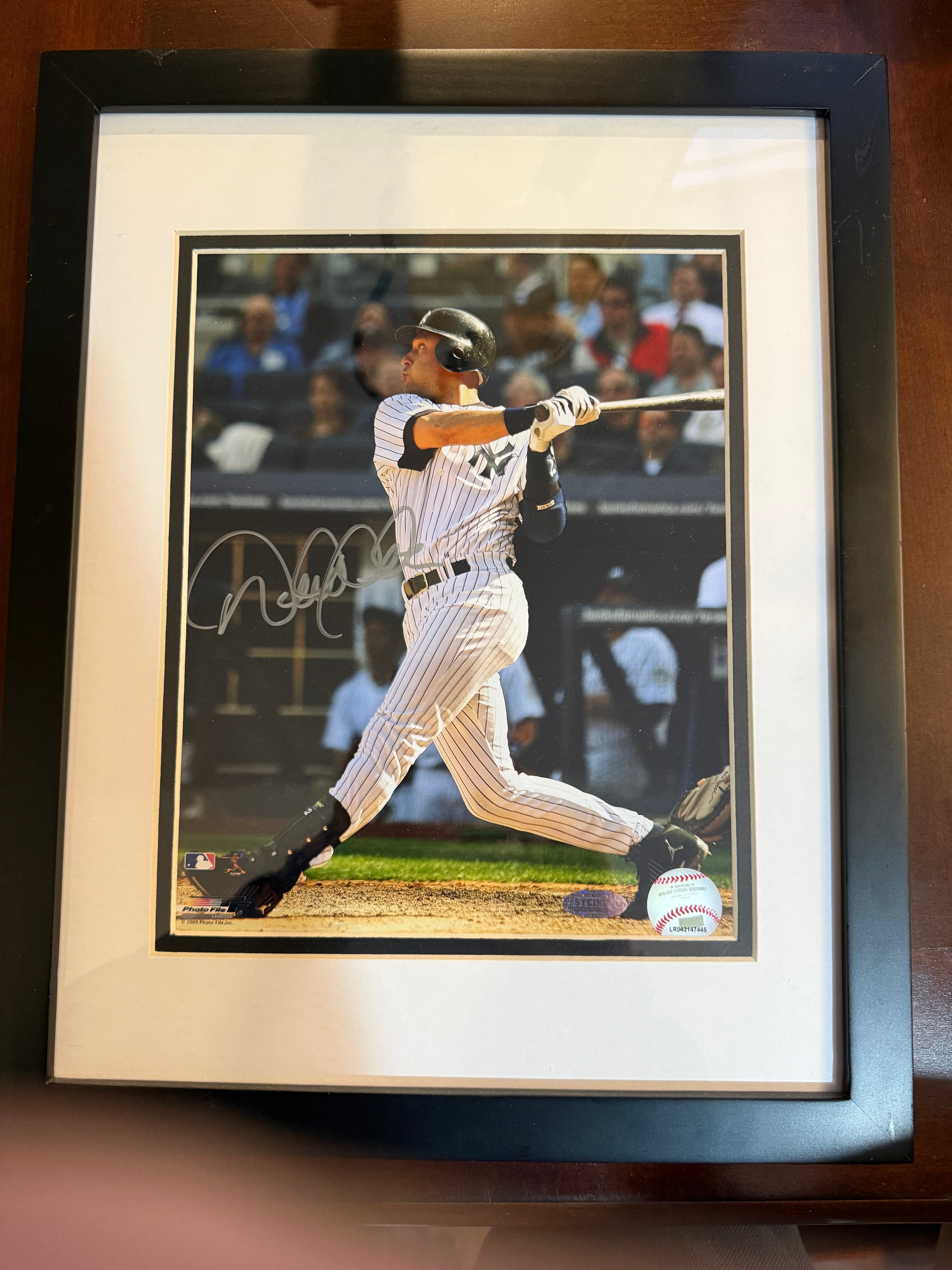 Derek Jeter Framed and Signed 8X10 Steiner Authenticated (NY Yankees)