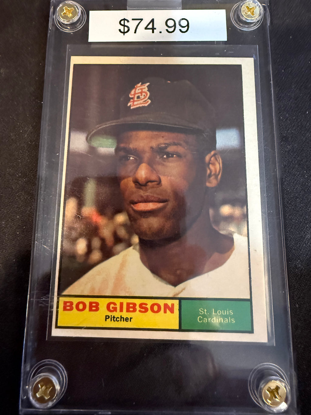 1961 Topps 211 Bob Gibson (Sharp Card)
