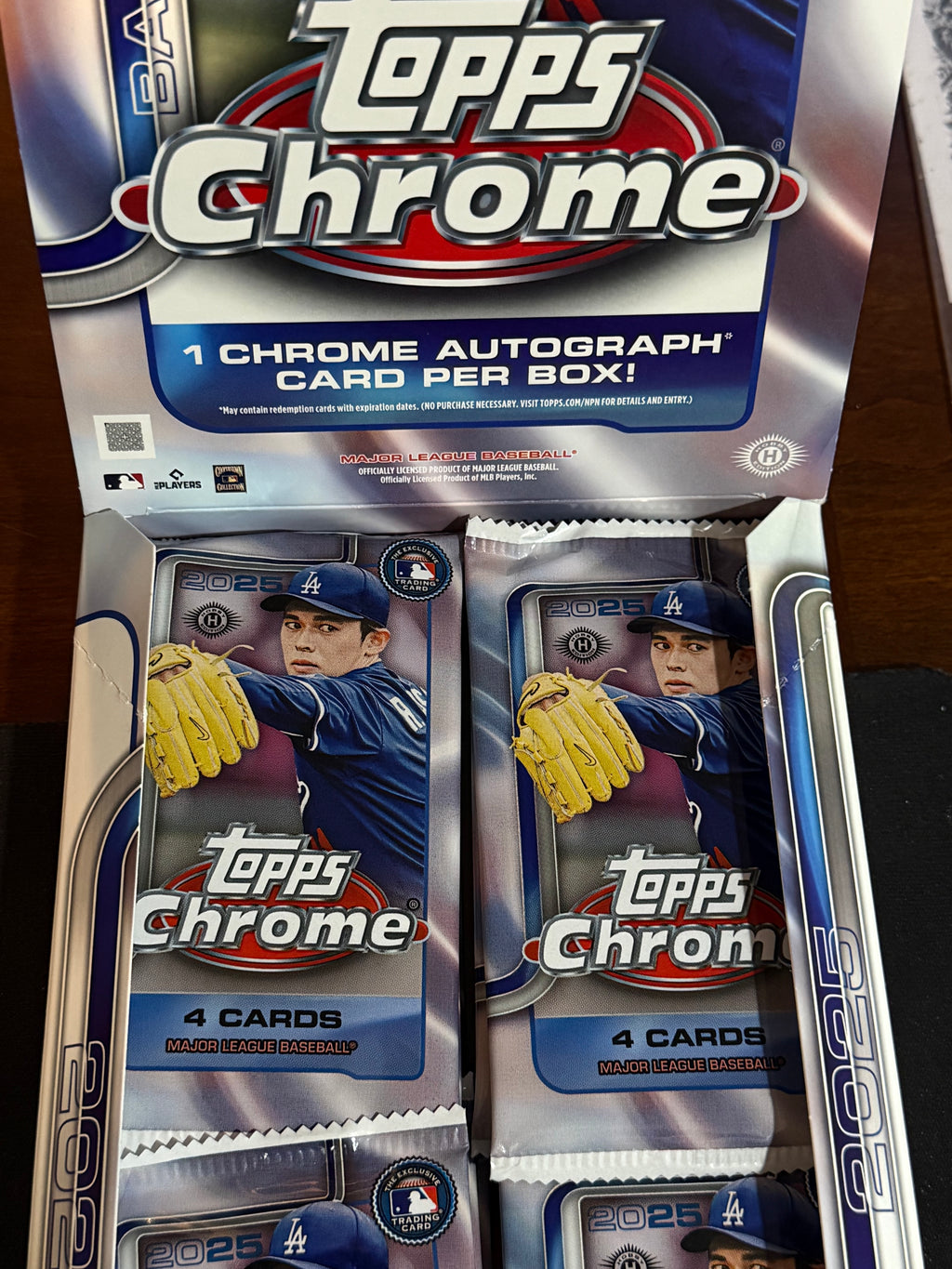 2025 Topps Chrome Hobby (Two Packs) (unopened)